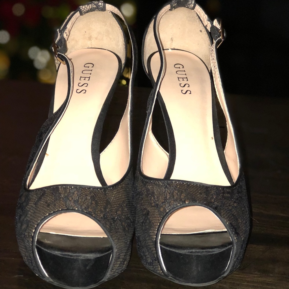 Guess Peep toe Pumps - Picture 3 of 6